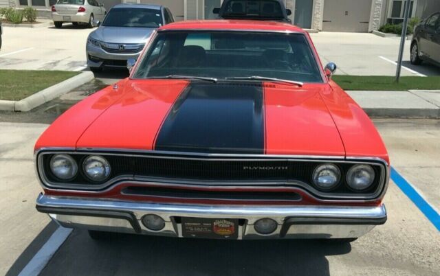 Plymouth Road Runner 1970 image number 16