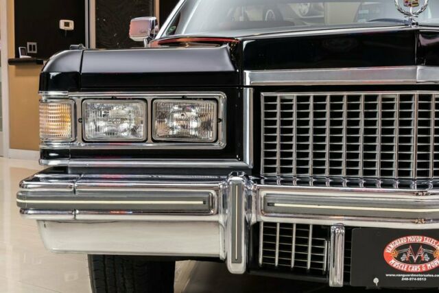 Cadillac DeVille 1975 image number 17