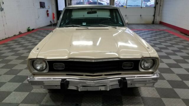 Plymouth Valiant 1973 image number 1