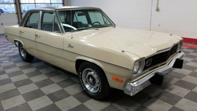 Plymouth Valiant 1973 image number 10