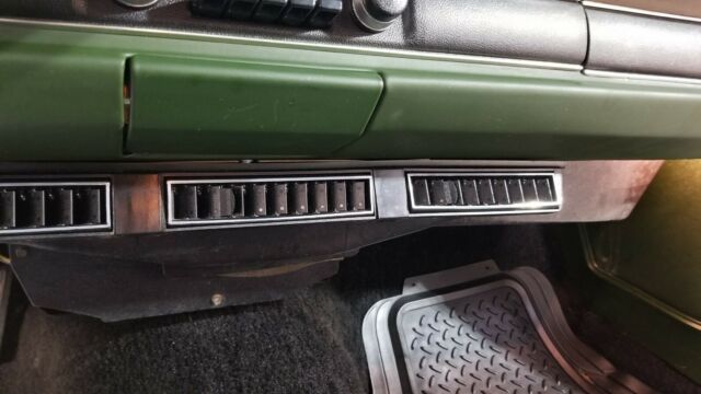 Plymouth Valiant 1973 image number 15