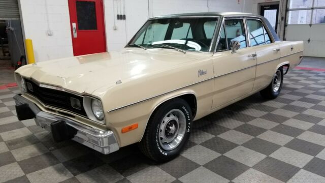 Plymouth Valiant 1973 image number 28