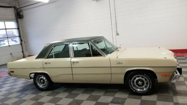 Plymouth Valiant 1973 image number 33