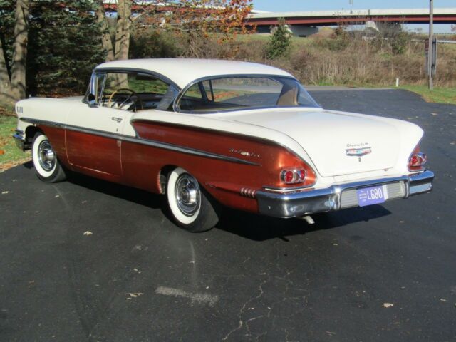 Chevrolet 2-Door Bel Air Sport Coupe 1958 image number 14