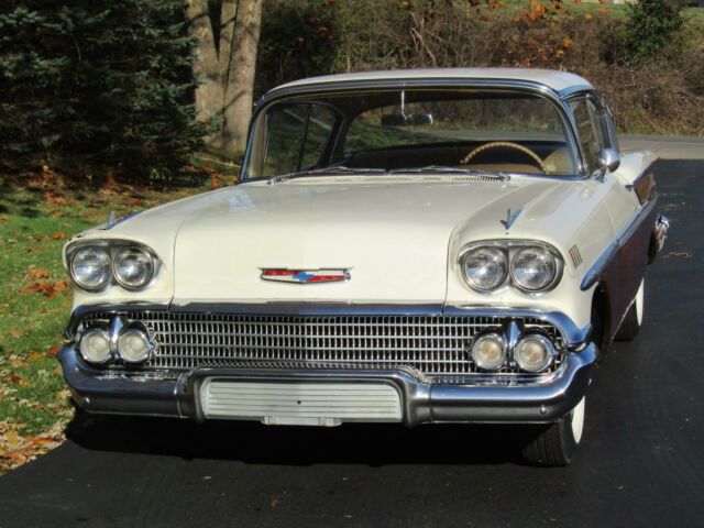 Chevrolet 2-Door Bel Air Sport Coupe 1958 image number 18