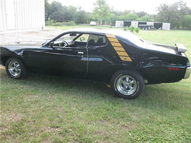 Plymouth Road Runner 1971 image number 1