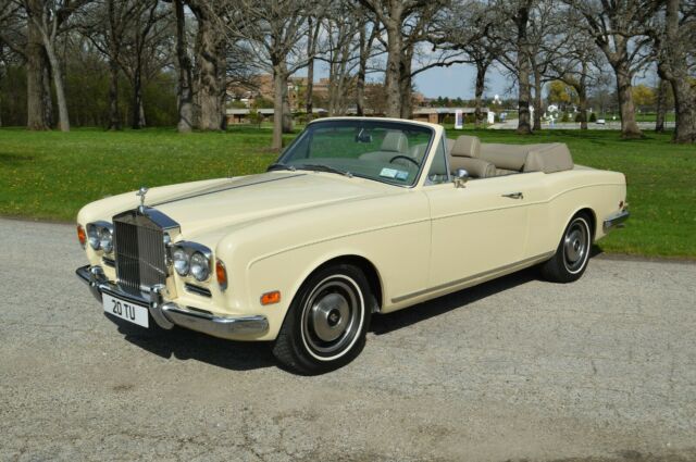 Rolls-Royce Corniche 1972 image number 38