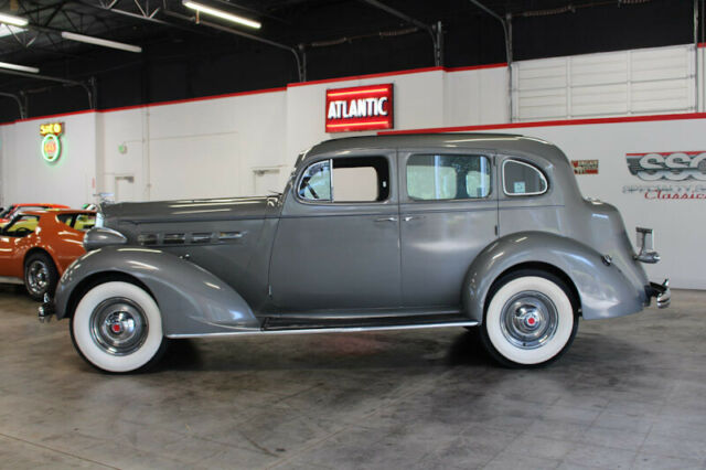 Packard 120 1937 image number 12