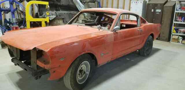 Ford Mustang 1965 image number 0