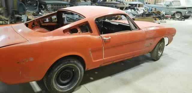 Ford Mustang 1965 image number 1