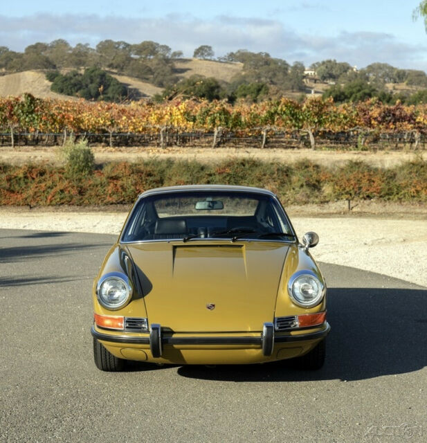 Porsche 911 1971 image number 31