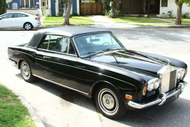 Rolls-Royce Corniche 1971 image number 0