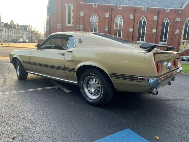 Ford Mustang 1969 image number 2