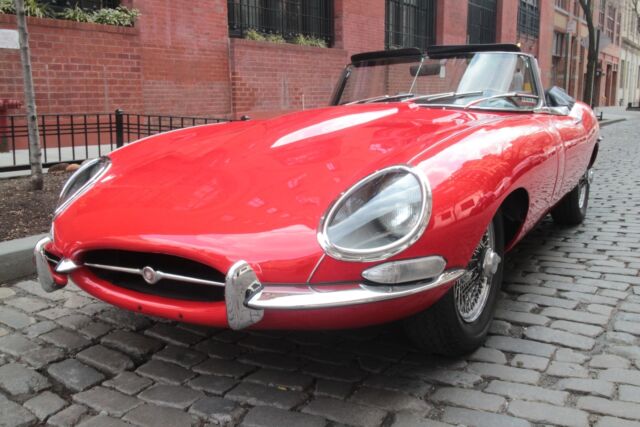 Jaguar XKE E-Type OTS 1967 image number 0