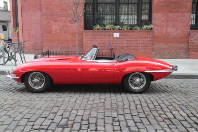 Jaguar XKE E-Type OTS 1967 image number 15