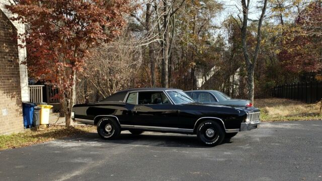 Chevrolet Monte Carlo 1972 image number 1