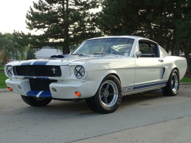 Ford Mustang 1966 image number 27