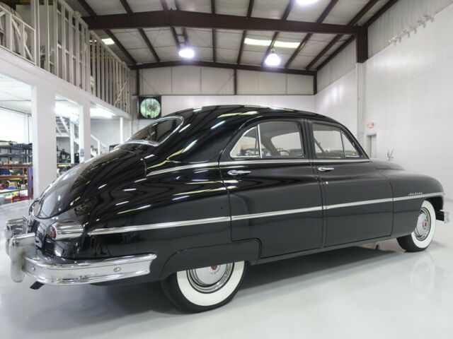 Packard Deluxe Eight 1950 image number 14