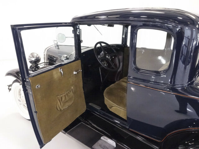 Ford Model A 1930 image number 7