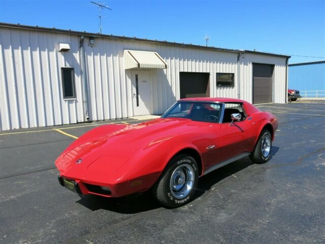 Chevrolet Corvette, 1976 image number 25