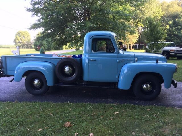 International Harvester 100 1957 image number 12