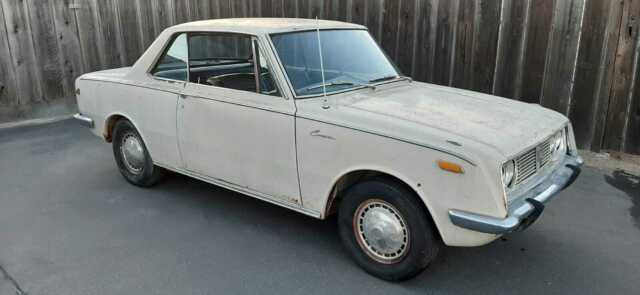 Toyota Corona 1968 image number 1