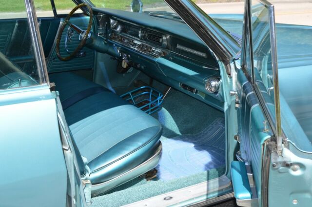 Pontiac Bonneville 1964 image number 7