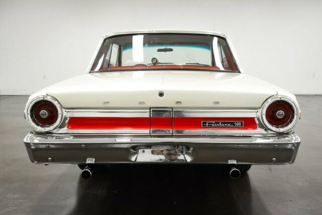 Ford Fairlane 1964 image number 29