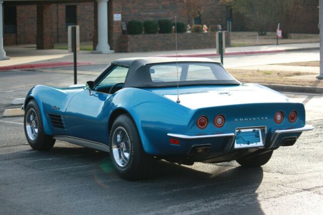 Chevrolet Corvette 1970 image number 27