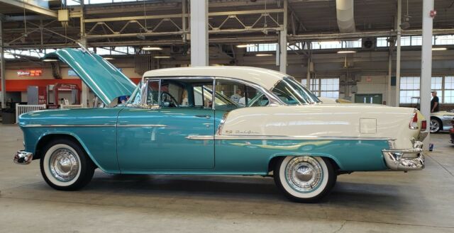 Chevrolet Bel Air/150/210 1955 image number 32