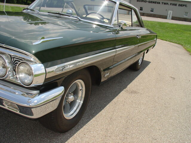 Ford Galaxie 1964 image number 28