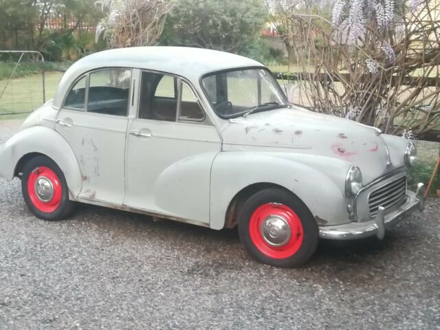 Morris Minor 1956 image number 24