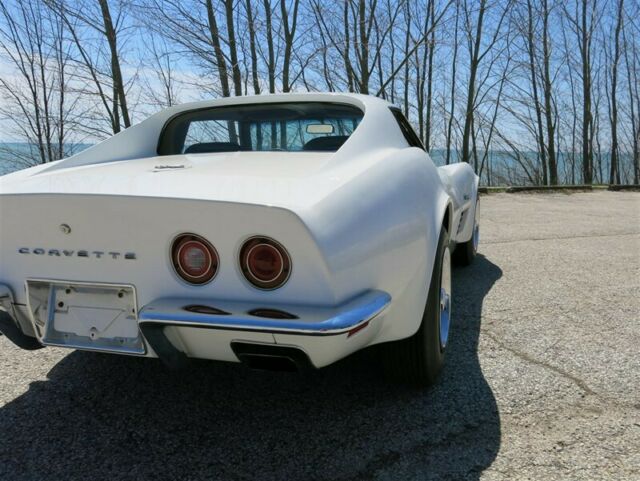 Chevrolet Corvette ZR1, 1972 image number 22