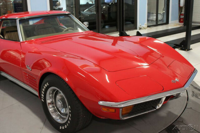 Chevrolet Corvette 1971 image number 9