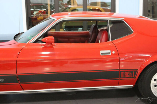 Ford Mustang 1973 image number 14