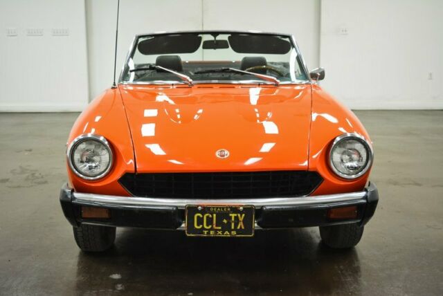 Fiat 124 Spider 1976 image number 25