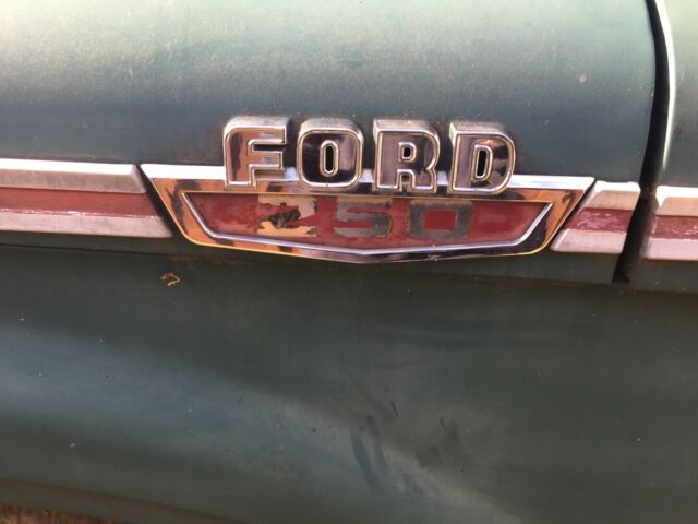 Ford F-250 1964 image number 3