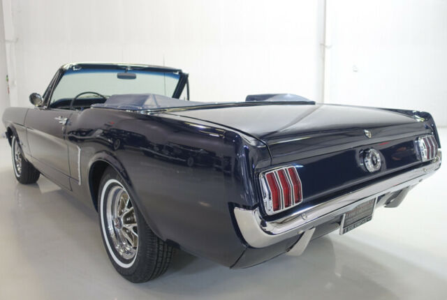 Ford Mustang 1964 image number 29