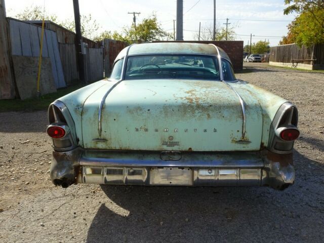 Buick Roadmaster 1957 image number 29