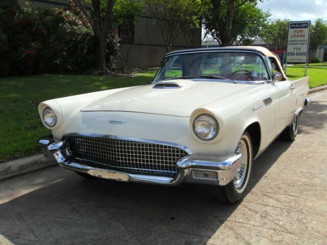 Ford Thunderbird 1957 image number 23