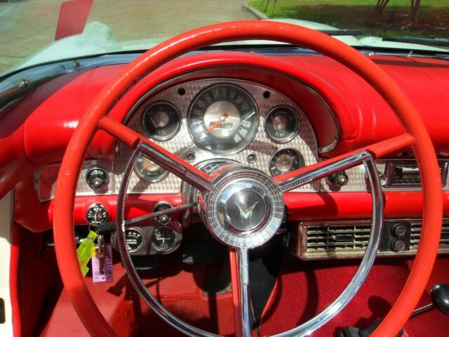 Ford Thunderbird 1957 image number 33