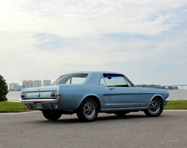 Ford Mustang 1966 image number 11