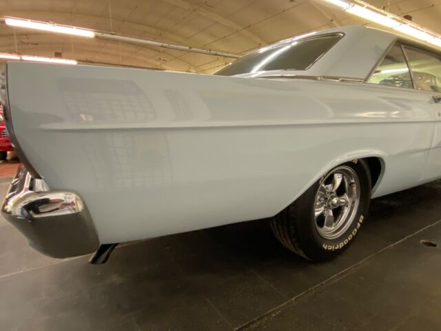 Ford Galaxie 1965 image number 43