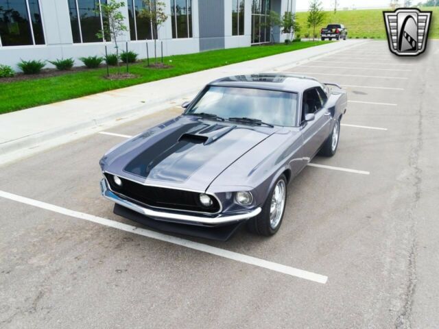 Ford Mustang 1969 image number 2