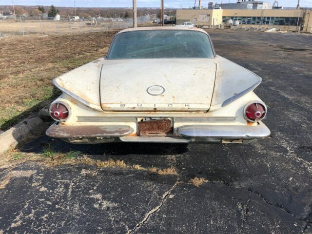 Buick ELECTRA 1960 image number 10