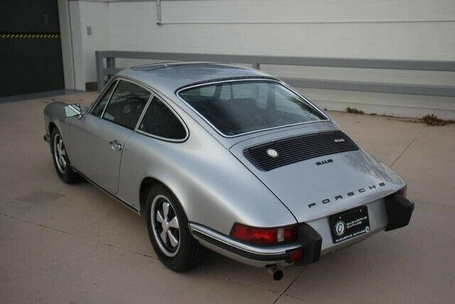 Porsche 911 1973 image number 18