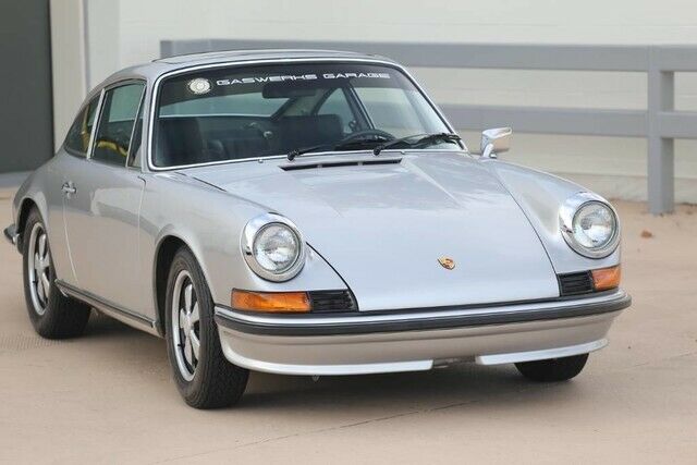 Porsche 911 1973 image number 28