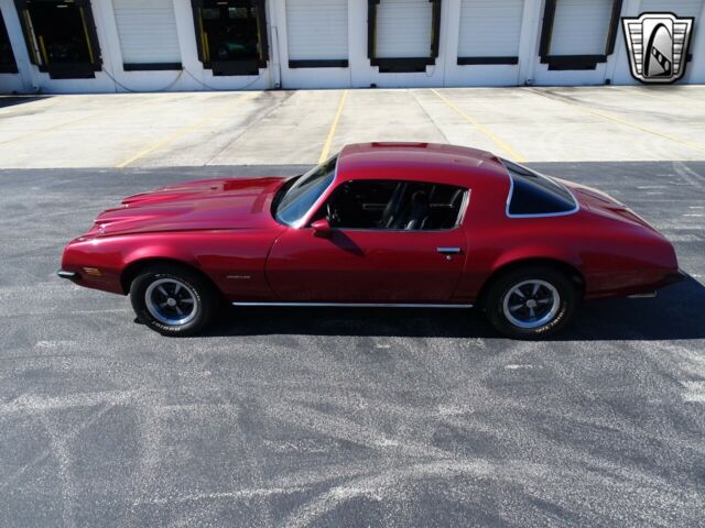 Pontiac Firebird 1975 image number 26