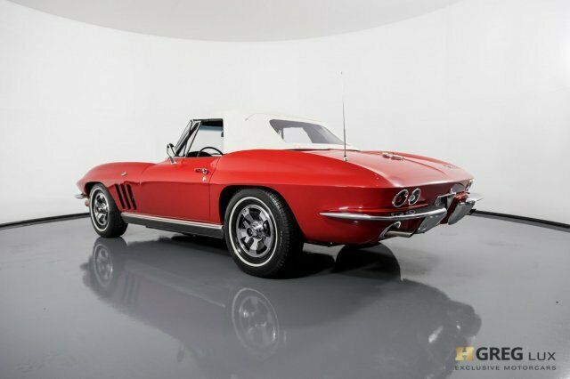 Chevrolet Corvette 1966 image number 34