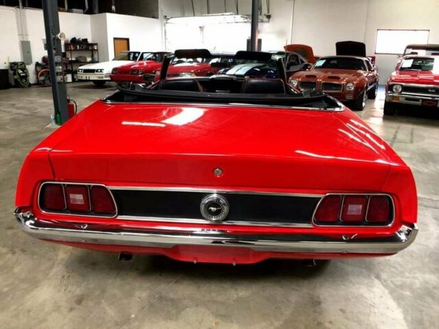 Ford Mustang 1971 image number 28